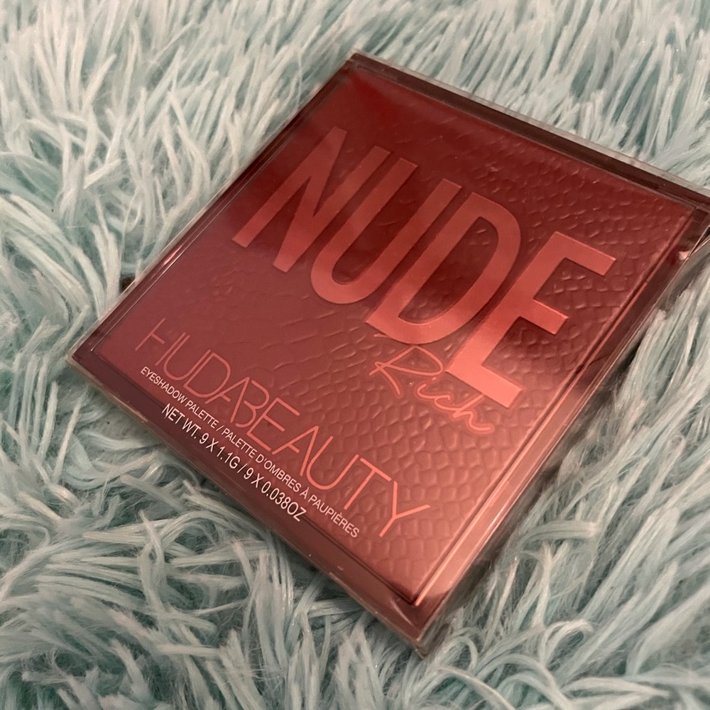 Eyeshadow